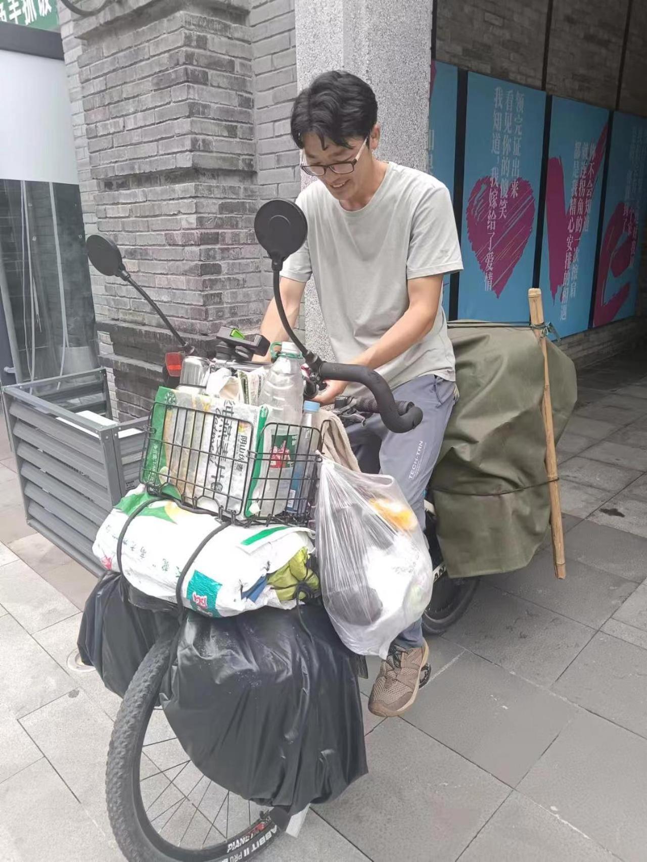 Riverside International Youth Hostel阅江老院青年旅舍 Čchung-čching Exteriér fotografie