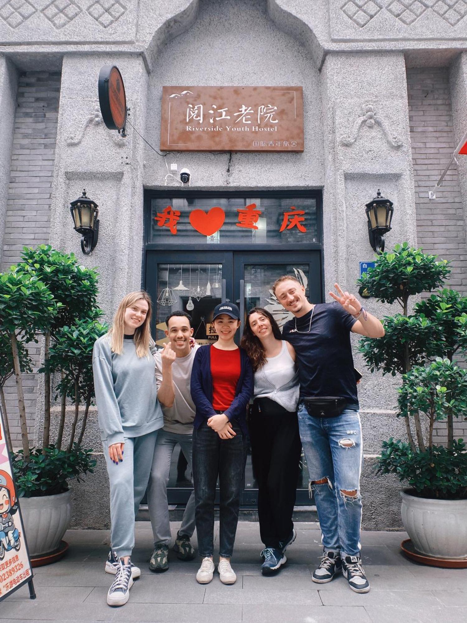 Riverside International Youth Hostel阅江老院青年旅舍 Čchung-čching Exteriér fotografie