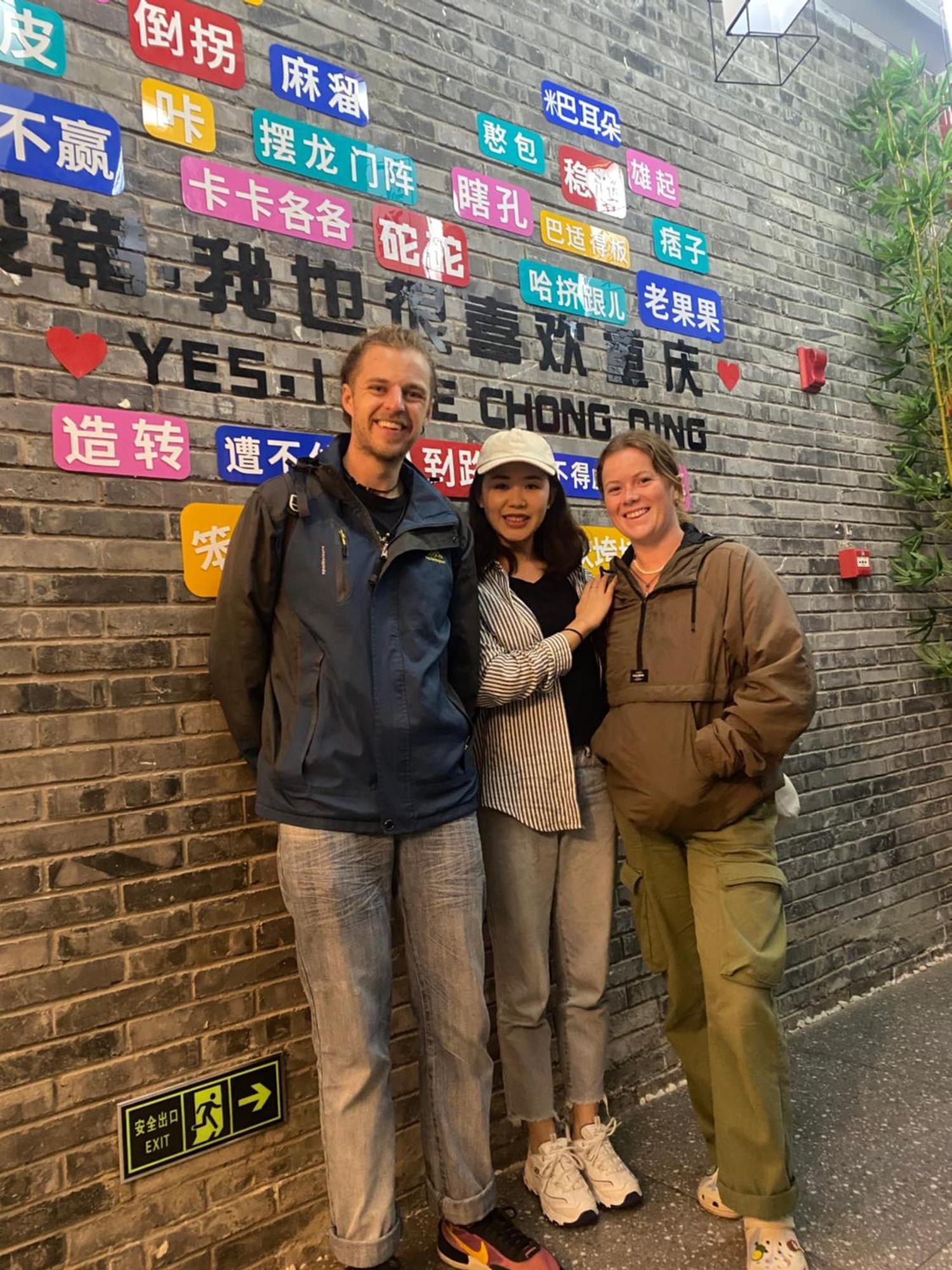 Riverside International Youth Hostel阅江老院青年旅舍 Čchung-čching Exteriér fotografie